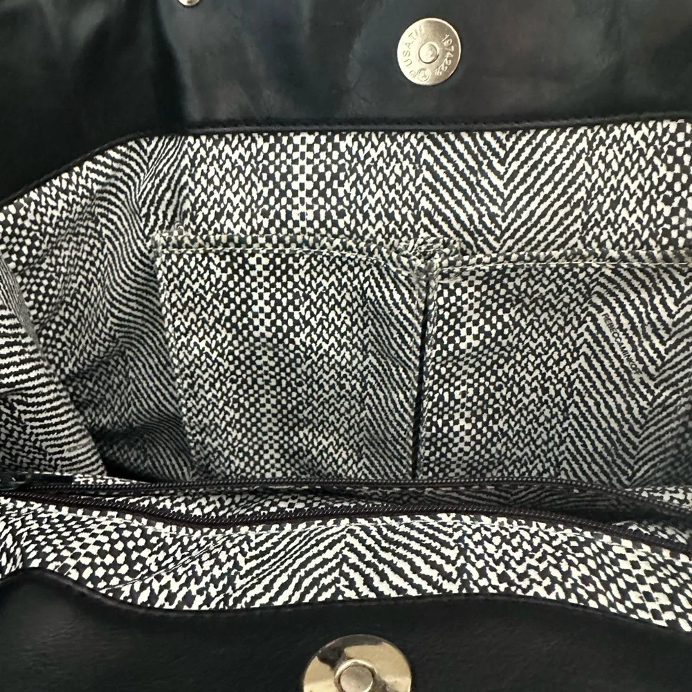 Men's Black and Brown Leather Bag - Picture 6 of 8